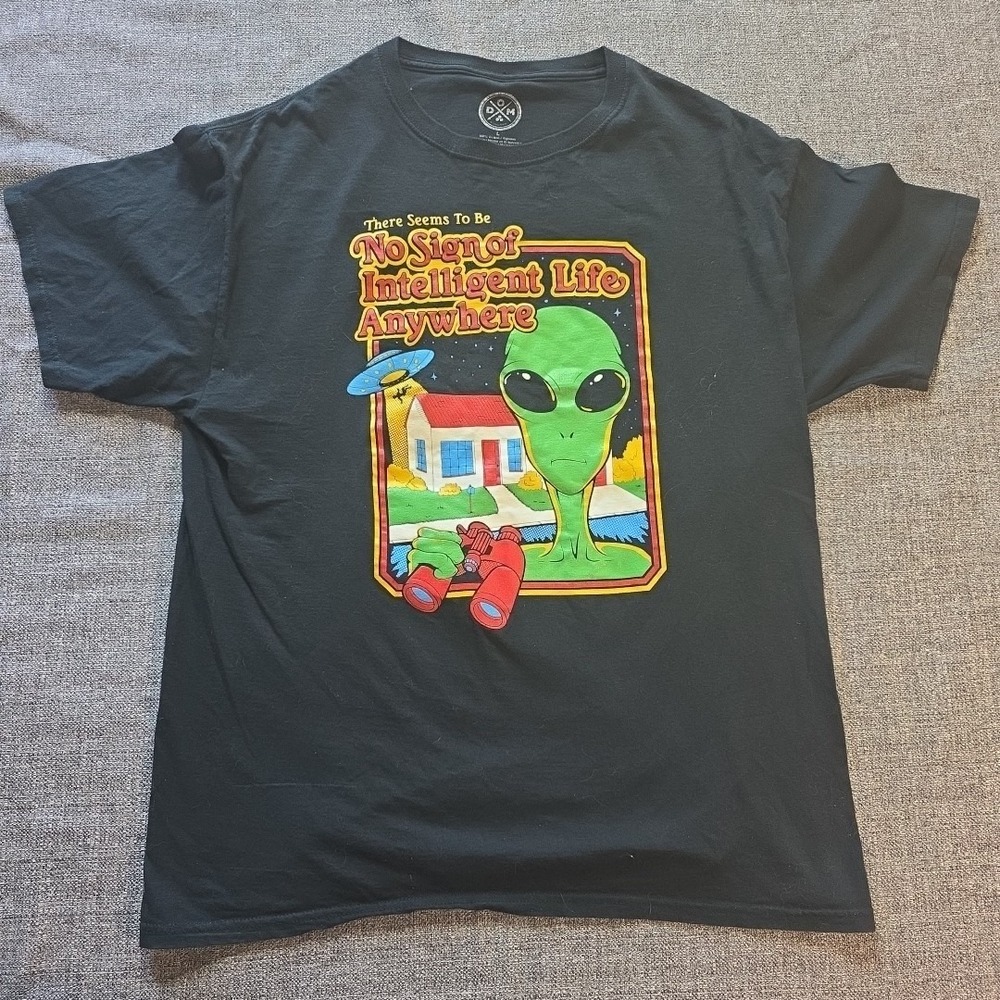 Graphic T-Shirt Alien UFO No Sign of Intelligent Life Anywhere Black Mens Large